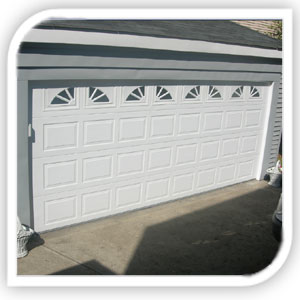 Garage doors for any home. Servicing the Ridgewood area. Installation, Service, and Repair. Call (201) 444-5007